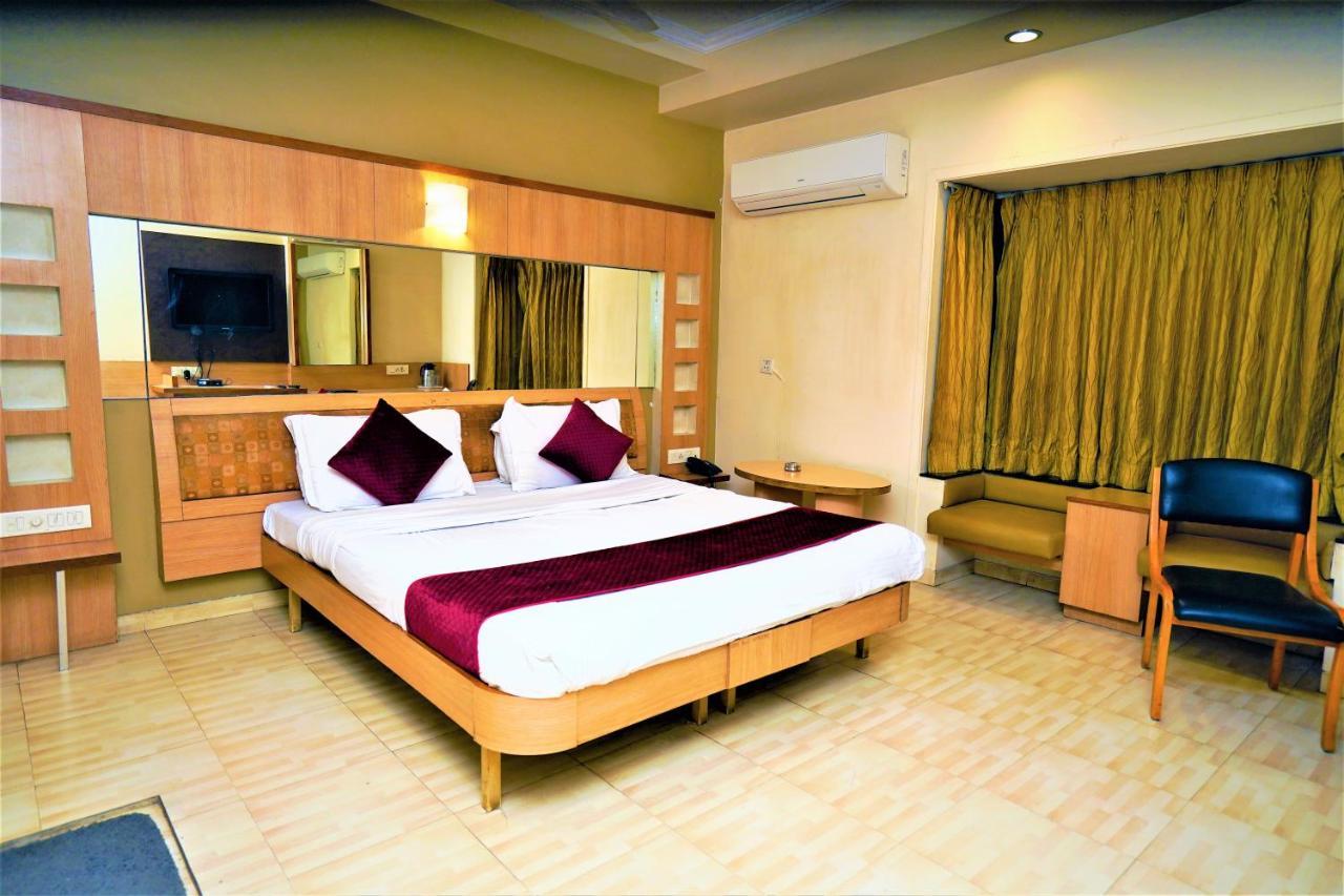 New Hotel Europa Inn راجكوت المظهر الخارجي الصورة