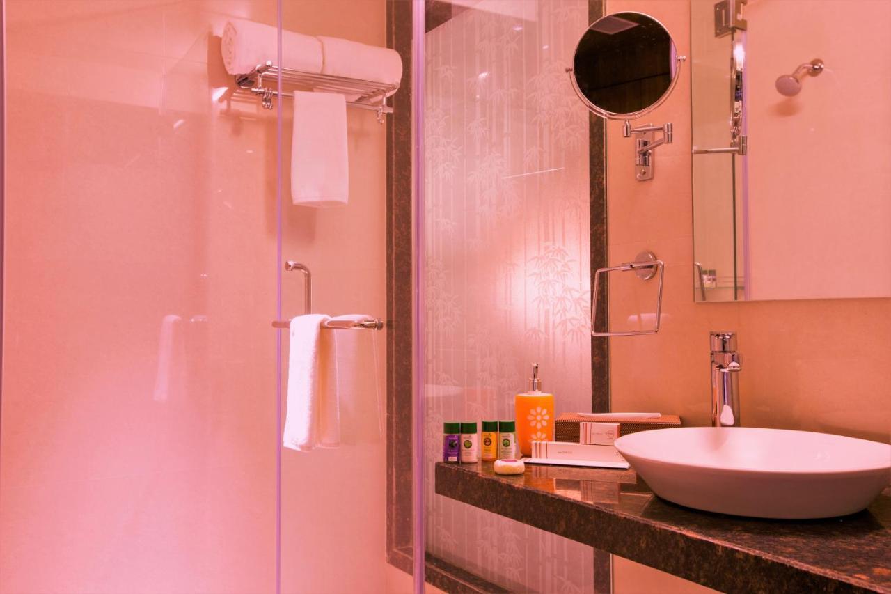 New Hotel Europa Inn راجكوت المظهر الخارجي الصورة