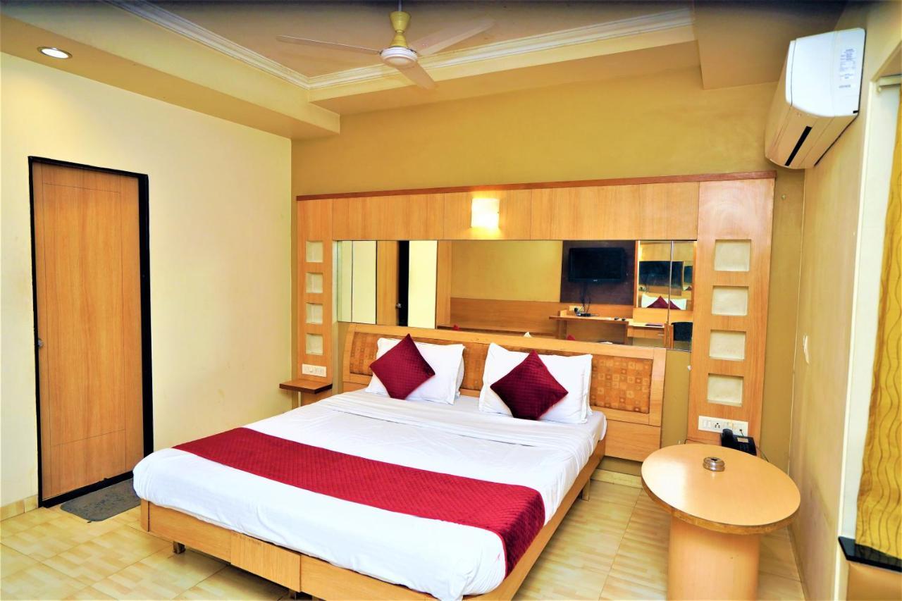 New Hotel Europa Inn راجكوت المظهر الخارجي الصورة