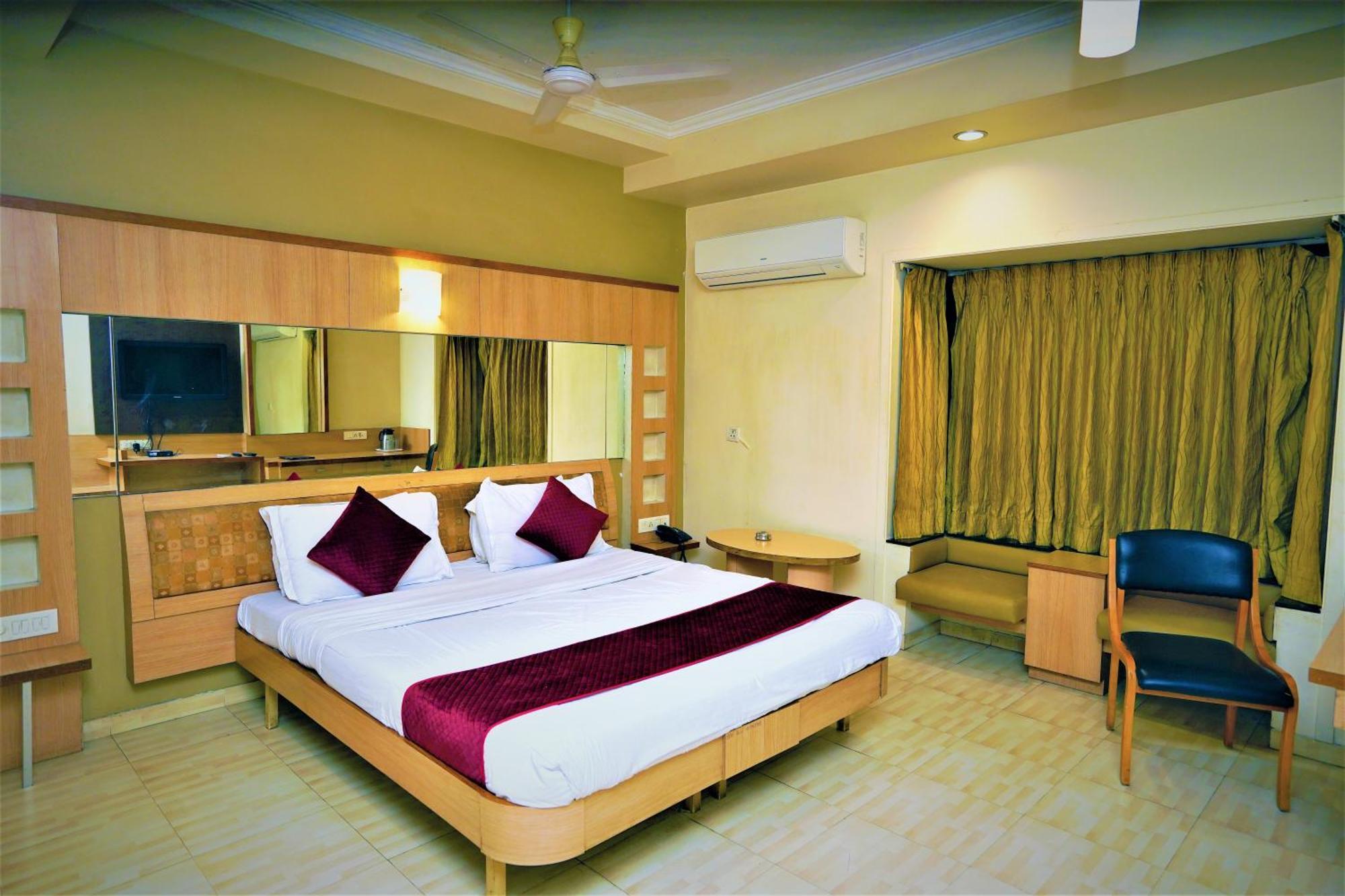 New Hotel Europa Inn راجكوت المظهر الخارجي الصورة
